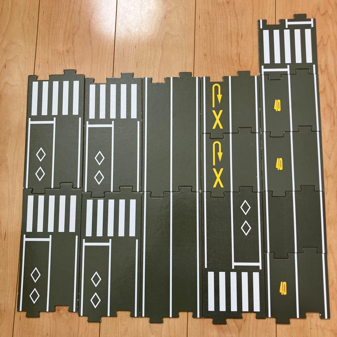 トミカタウン 洗車場 交番 駐車場 信号機×2 歩道橋 つながる道路