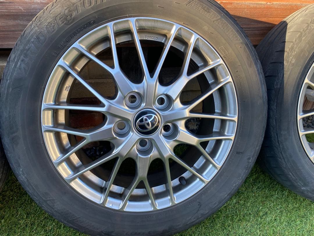 ヴォクシー用16インチ タイヤアルミホイール 4本セット