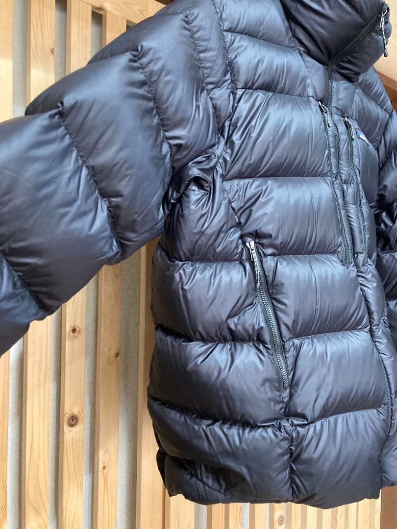 patagonia パタゴニア メンズ フィッツロイ ダウン フーディ M
