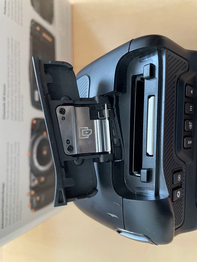 ビデオカメラ Blackmagic Pocket Cinema Camera 6K EF