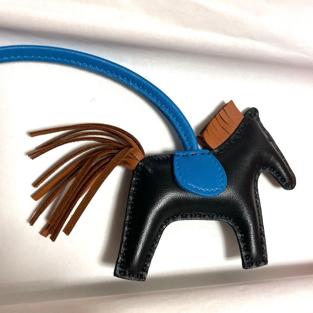 HERMES エルメス　ロデオ　PM　チャーム