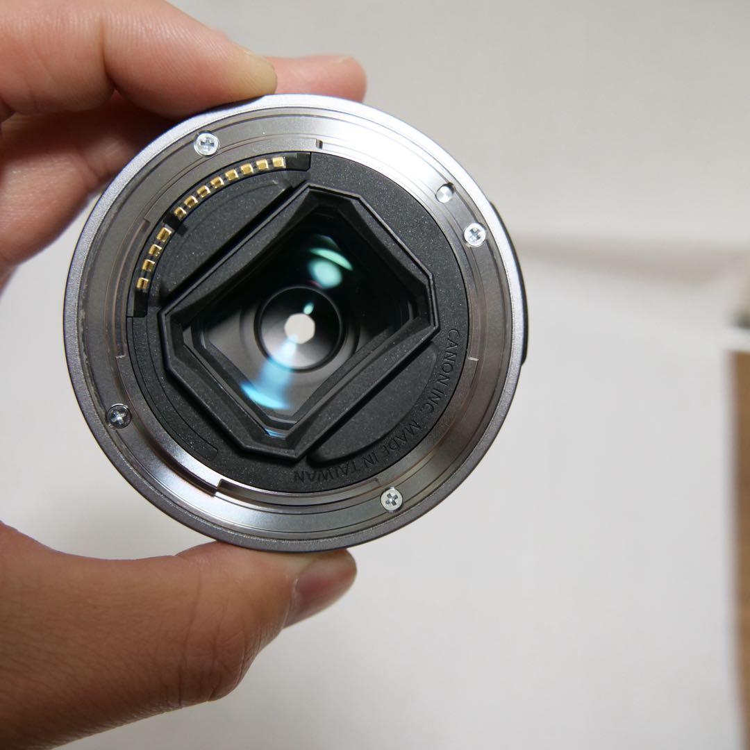 Canon RF 28mm F2.8 STM レンズ