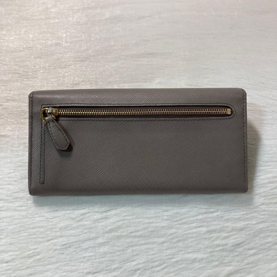早い者勝ち　PRADA プラダ　二つ折り　長財布　グレー　ベージュ　即完売