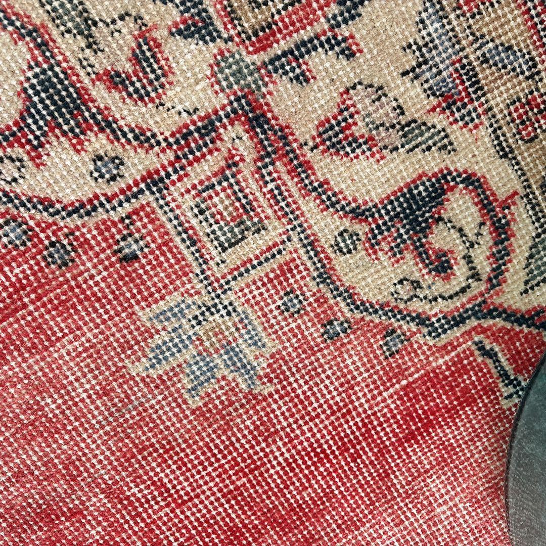 トルコ　ヴィンテージラグ　赤　ネイビー　メダリオン