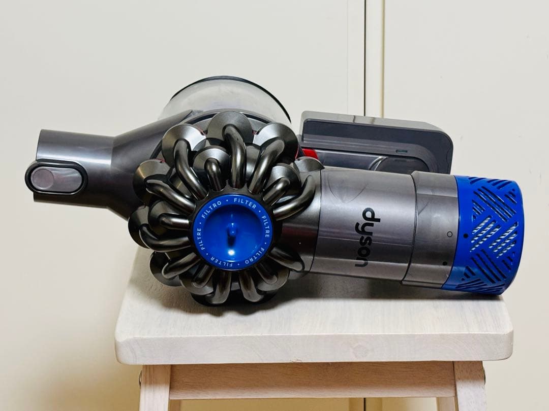 【完全分解洗浄品】ダイソン SV09 マキタ18Vバッテリー仕様 ノズル2個付