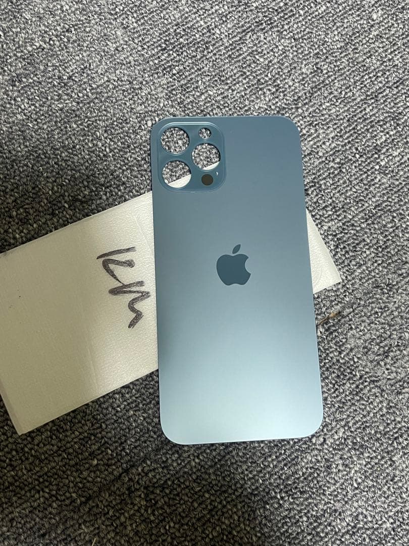 iPhone 13/12 背面パネル (らいむ)