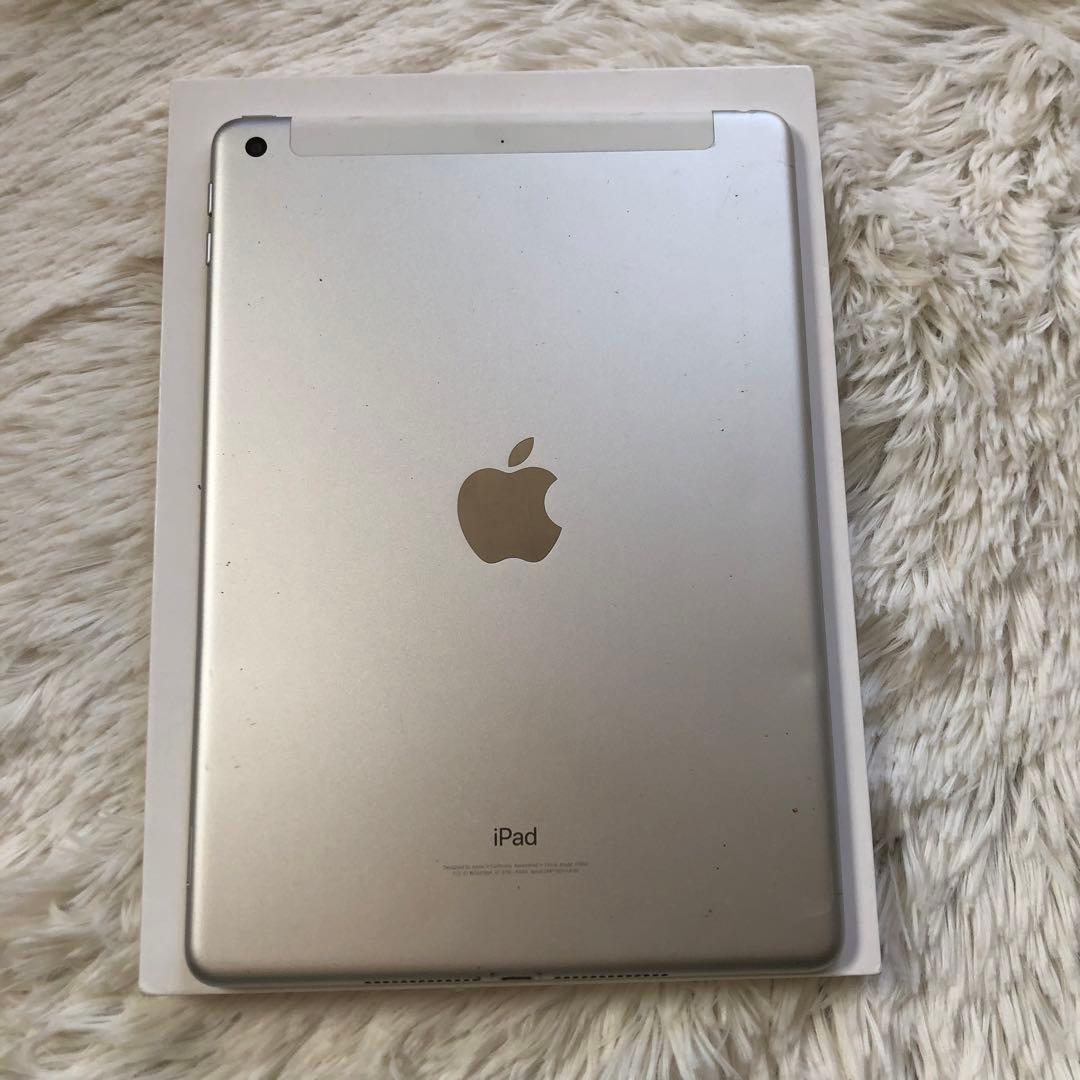 【完動品】iPad 第6世代 32GB SIMフリー【すぐ発送】