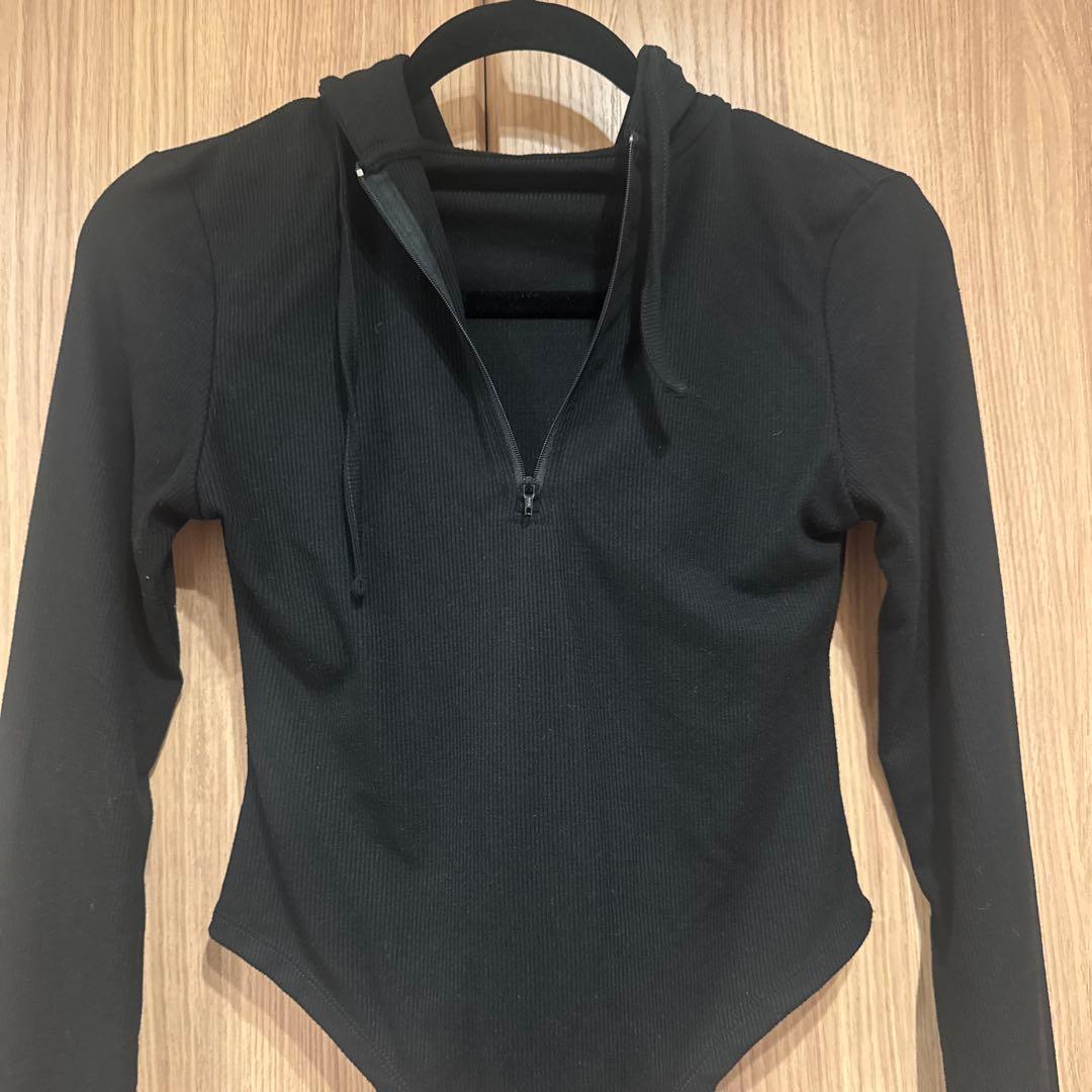 もぐゆり⭐︎TW 亘つぐみ Hoodie Bodysuit ブラック