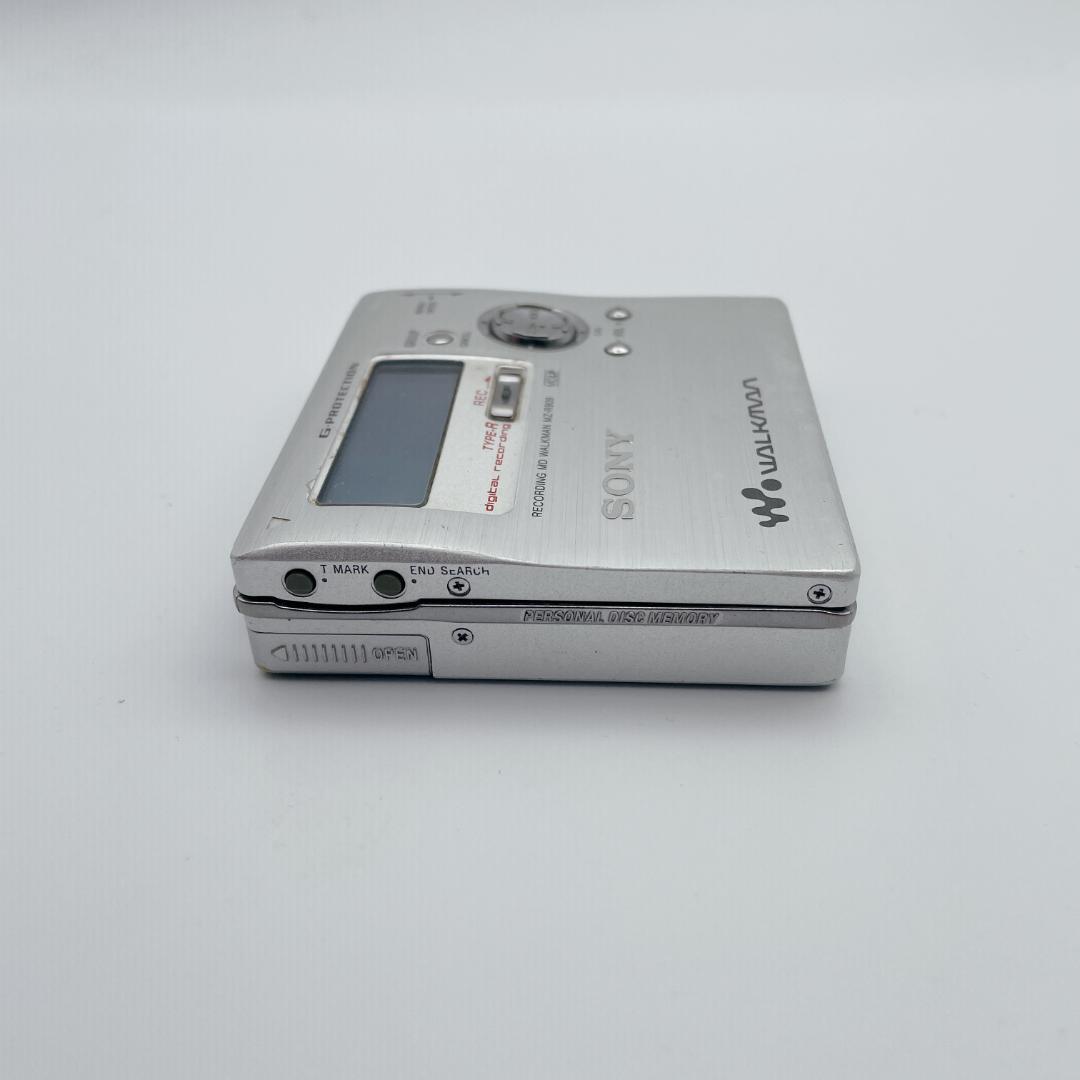 【美品】SONY 録音再生MDウォークマン MZ-R909 シルバー 動作品