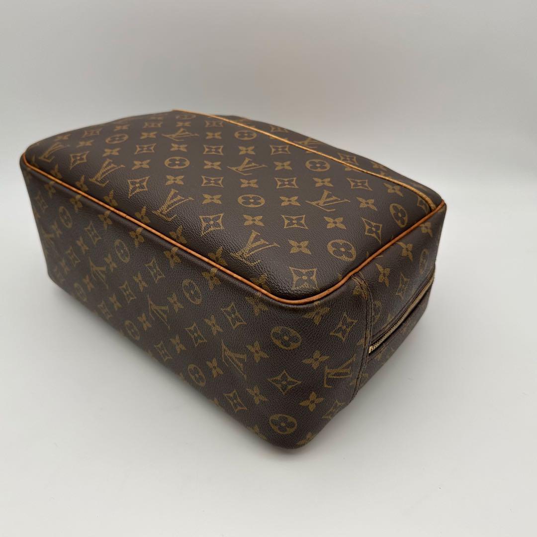 ルイヴィトン　モノグラム　ドーヴィル　ボストンバッグ　ハンドバッグ　バッグ