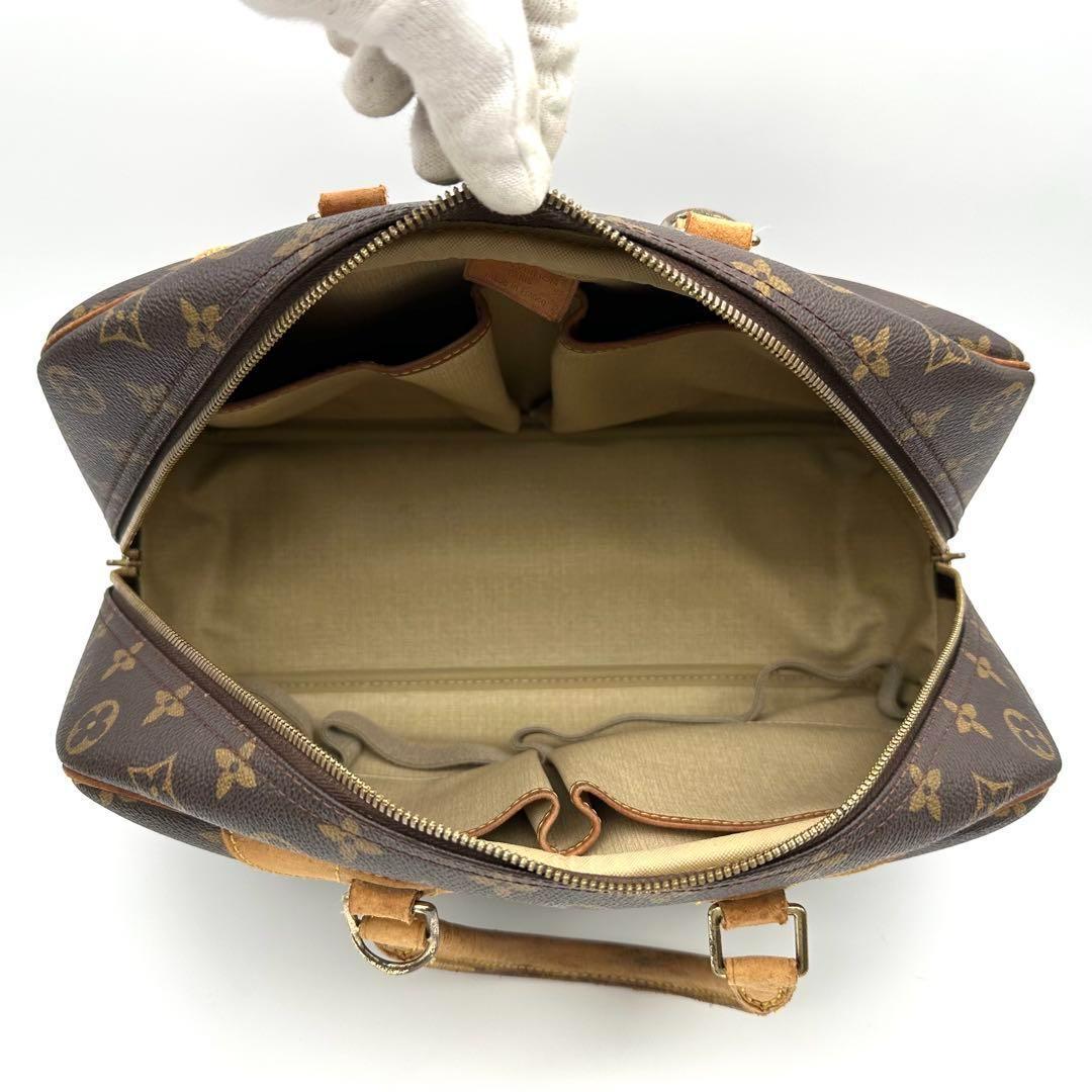 ルイヴィトン　モノグラム　ドーヴィル　ボストンバッグ　ハンドバッグ　バッグ