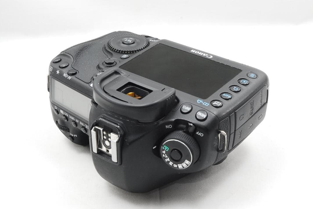 キャノン EOS 5D Mark Ⅲ &バッテリーグリップ BG-E11 360