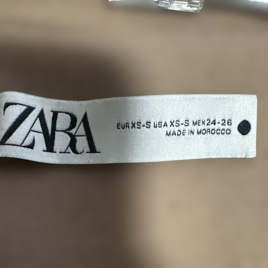 ZARAオーバーサイズショートコート