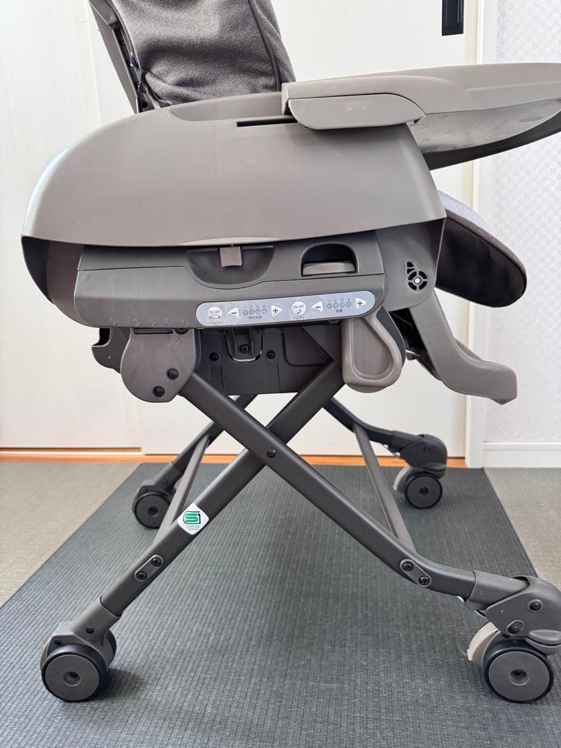 コンビ ネムリラ AUTO SWING ハイローチェア 電動