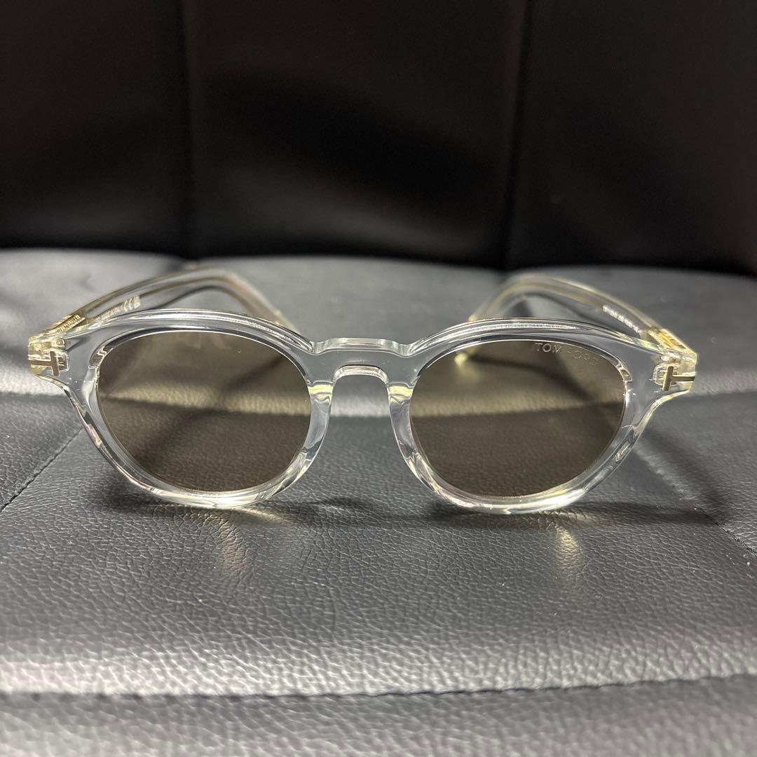 新品未使用FT1123-D-26E 49 03トムフォード メガネ サングラス