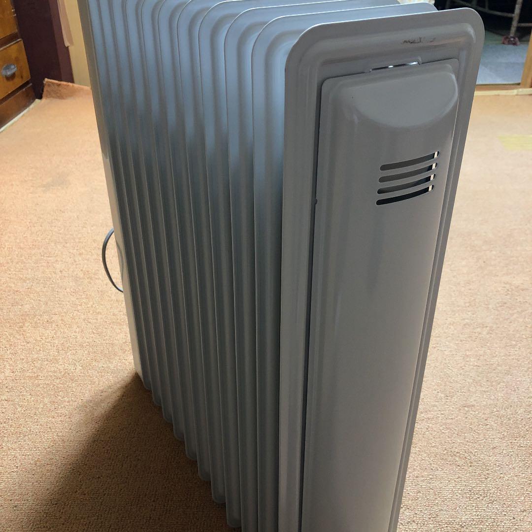 デロンギオイルヒーター　サーマルカットフィン　電子タイマー付