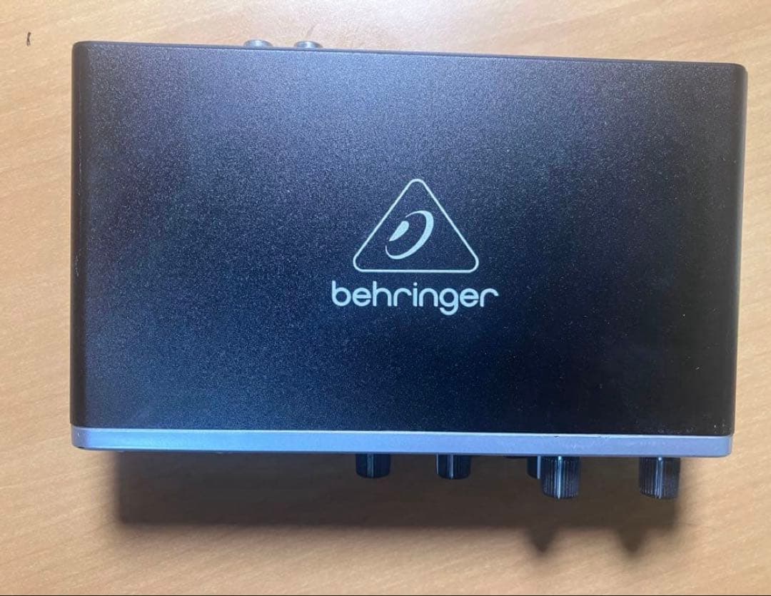 DTM・DAW behringer U-PHORIA UMC204HD