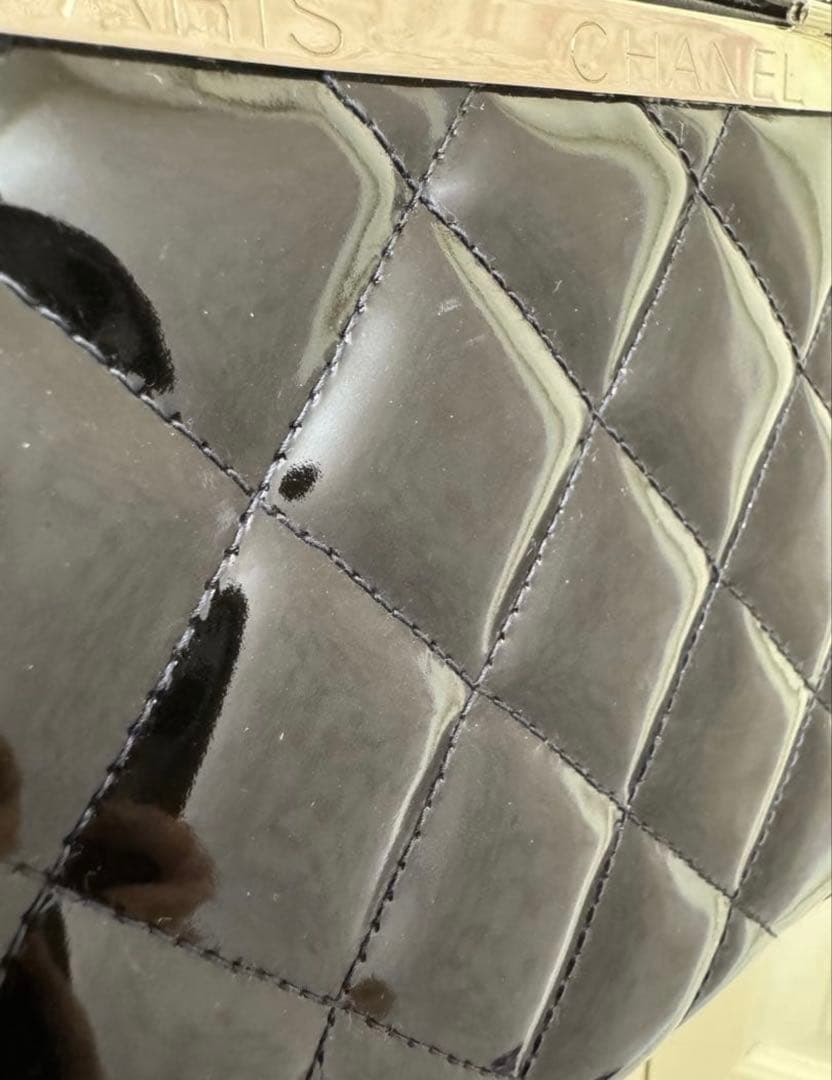 ヴィンテージ　CHANEL パーティーバッグ　エナメル　ブラック