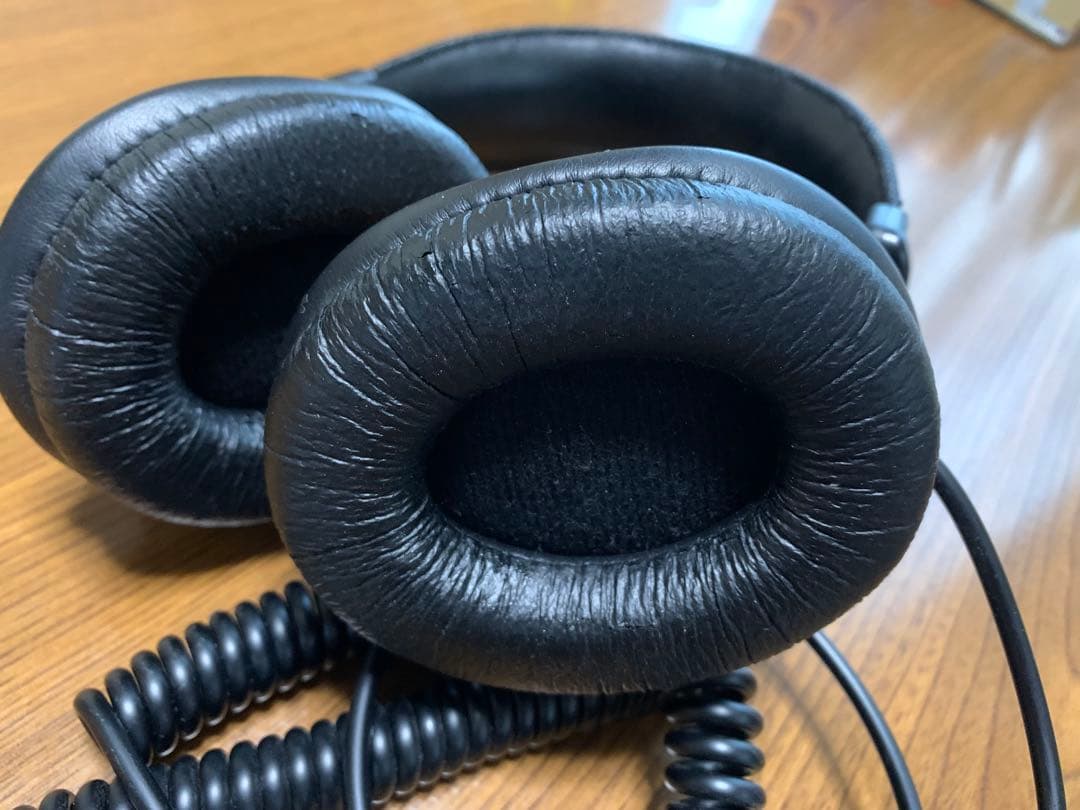 ソニー MDR-V6 モニターヘッドホン