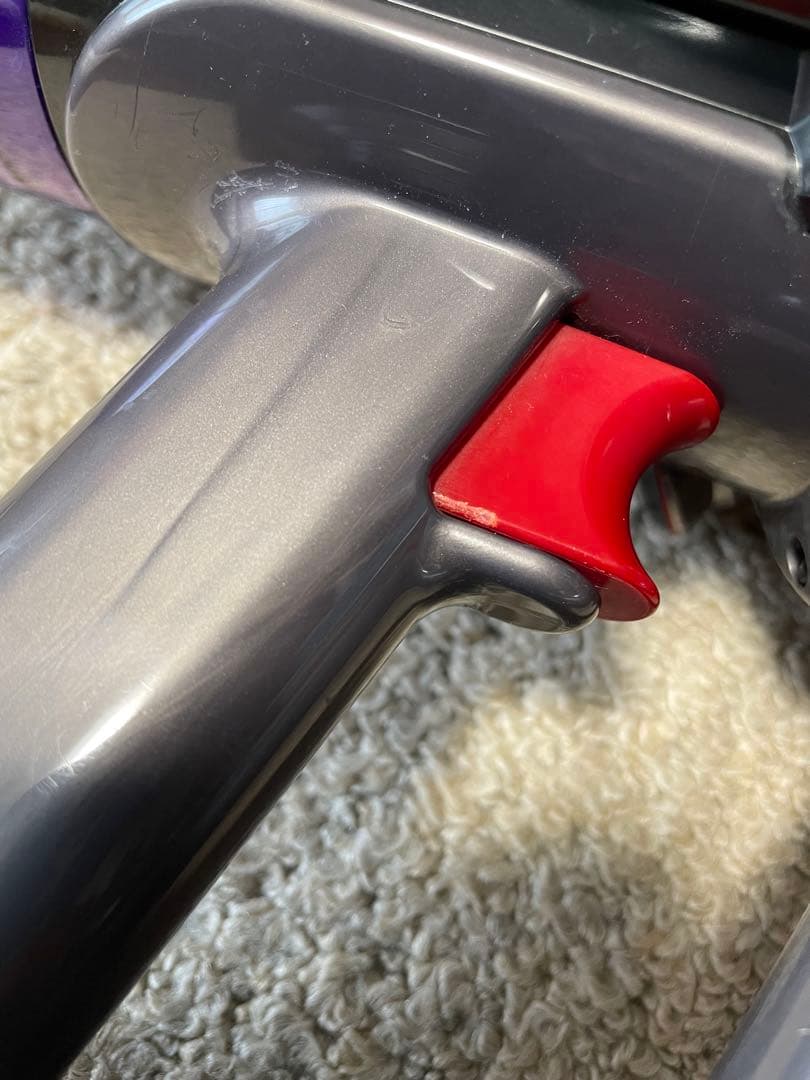 Dyson スティッククリーナー　SV18 デジタルスリム　スタンド付き