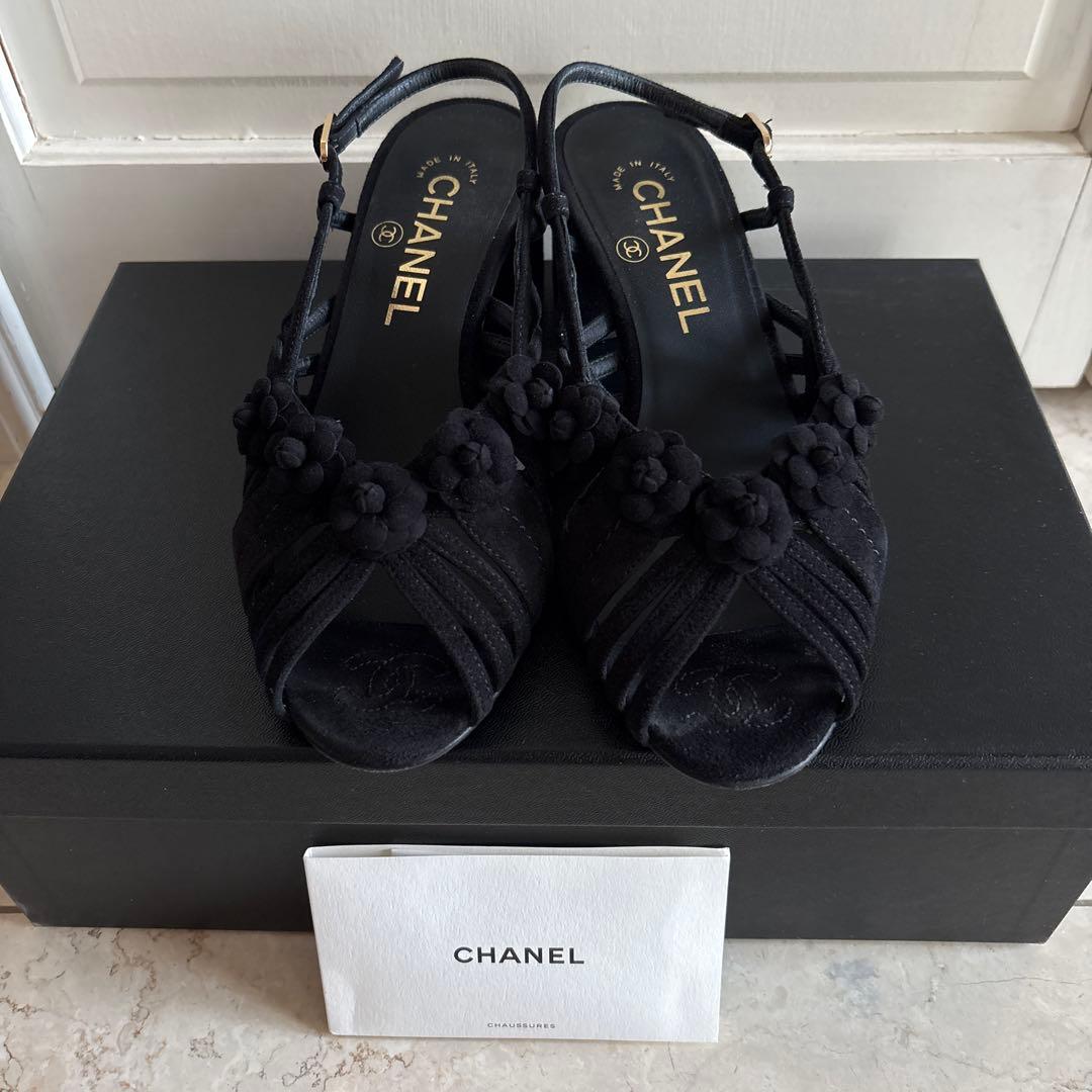 CHANEL ブラック フラワーサンダル