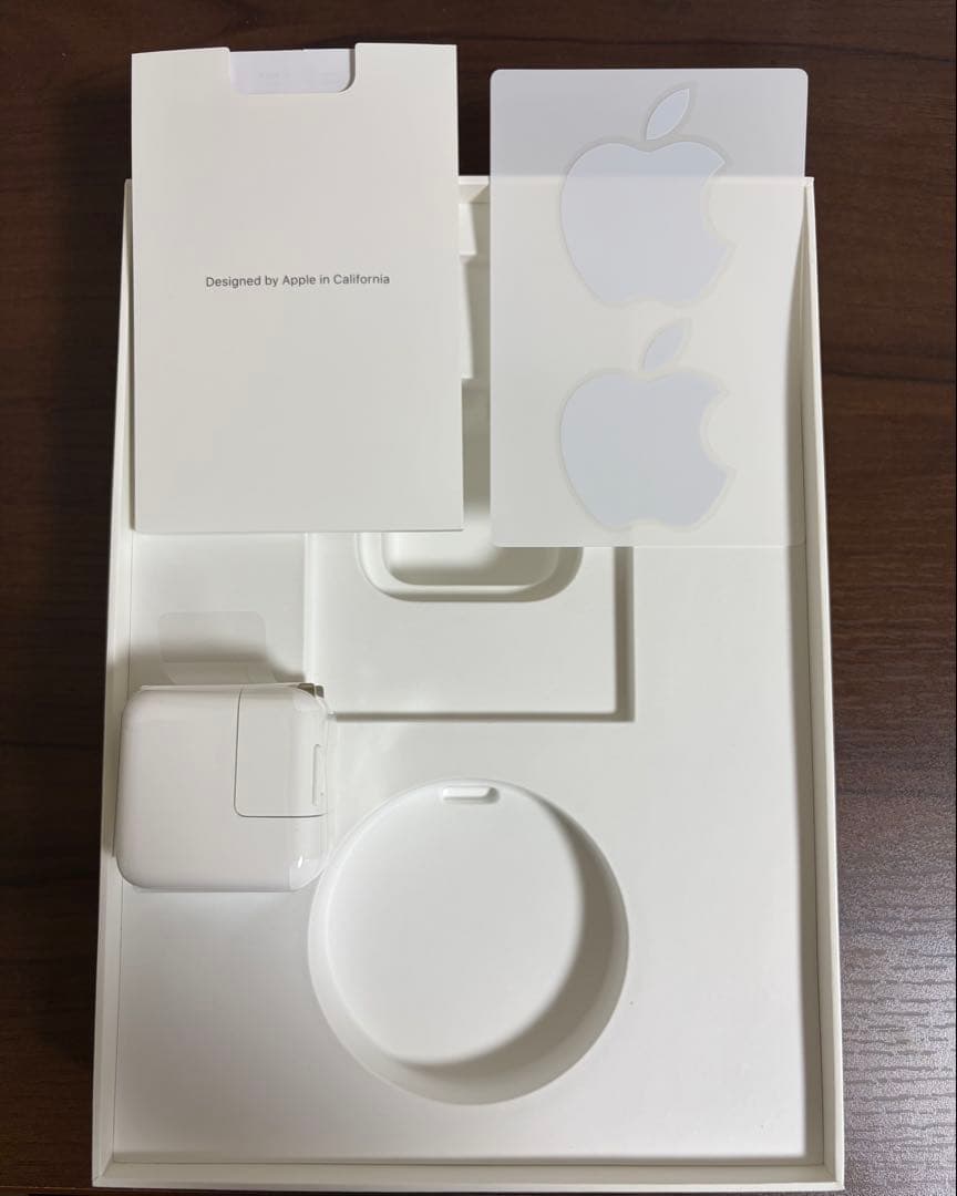 週末セール〜2/1！iPad(第6世代)シルバー 32GB/wifiモデル