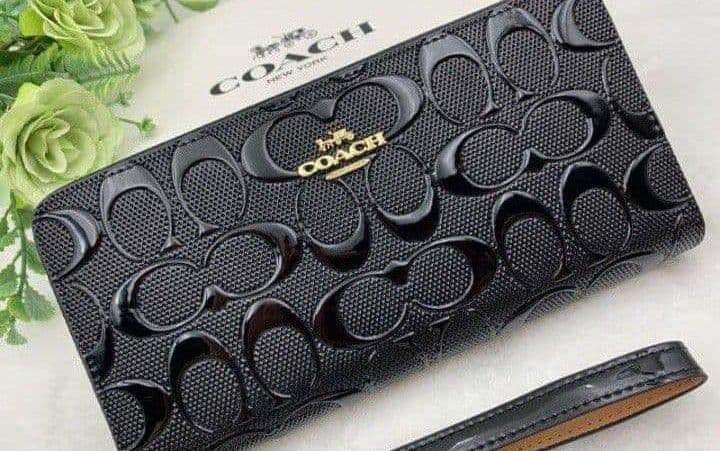 新品未使用コーチ長財布シグネチャーストラップ付きブラックレディースメンズ送料無料