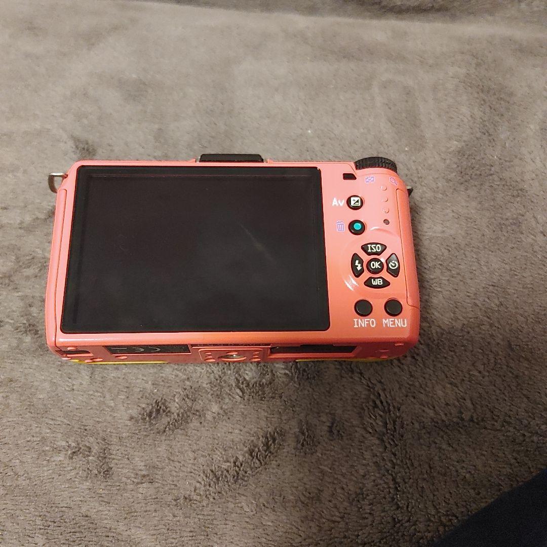 PENTAX Q7 ボディピンク×イエロー　動作確認済　シャッター飛び出し難アリ
