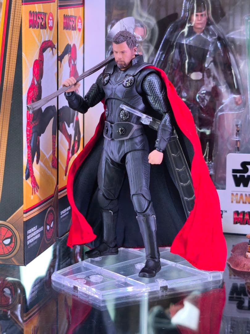 MAFEX アベンジャーズ:インフィニティ・ウォー フィギュアセット