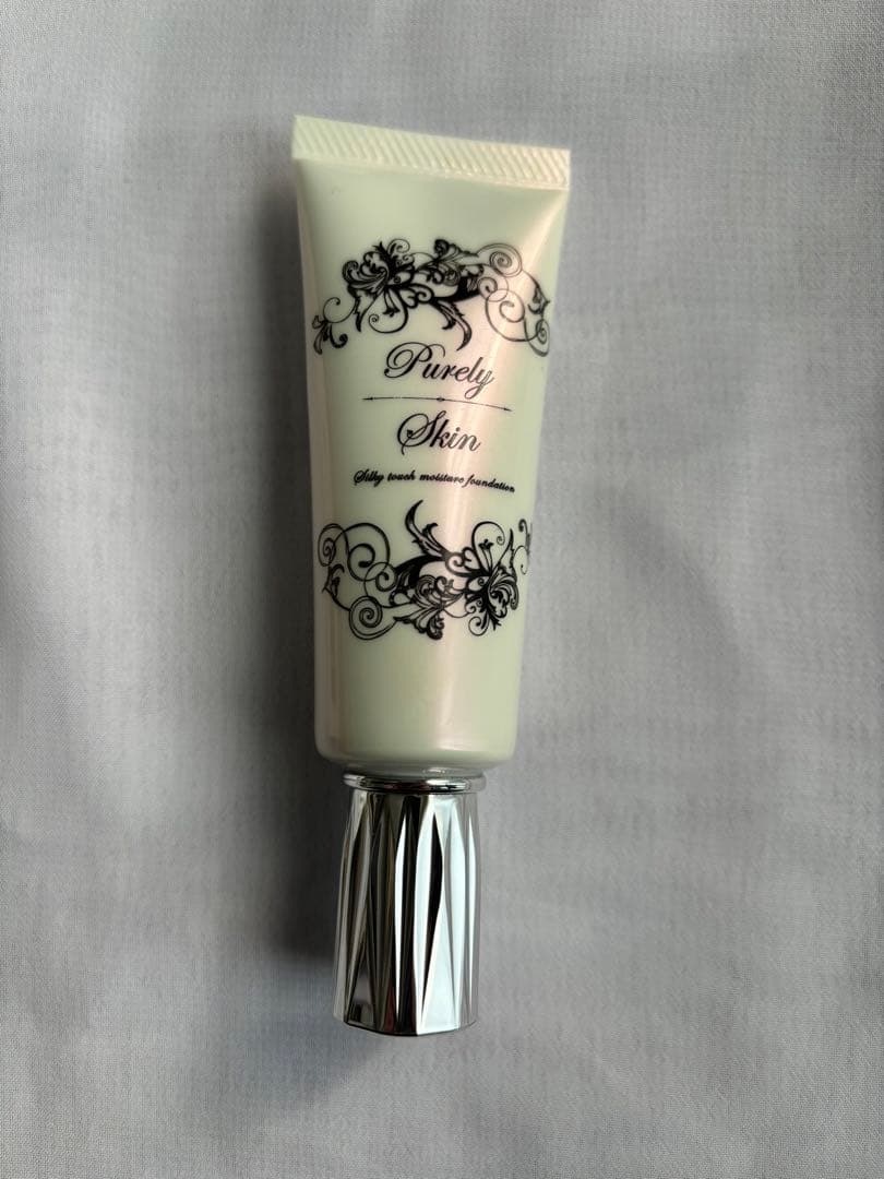 ピュアリースキン クリームとファンデーション