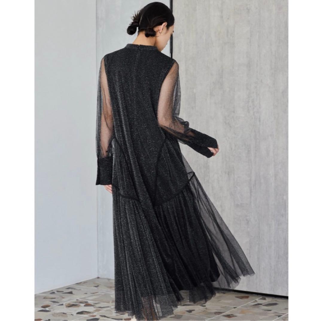 na　美品niana ラメチュールAラインドレス　ブラック