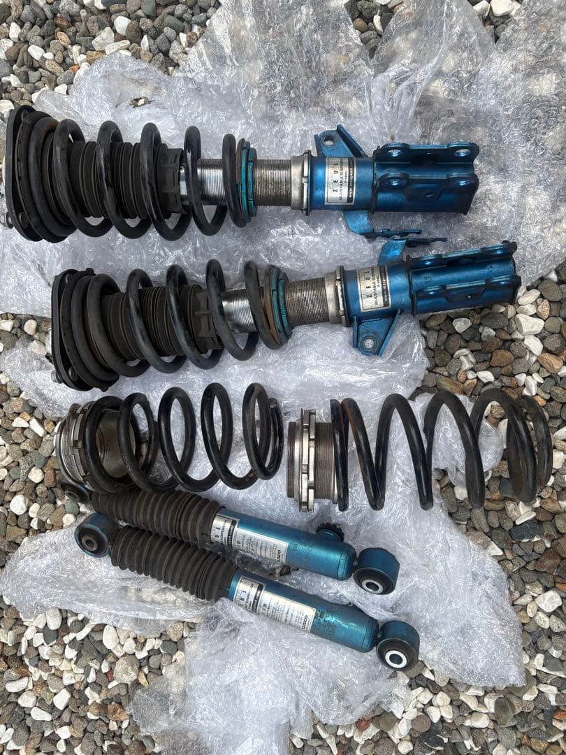 ヴェルファイア30系前期　車高調