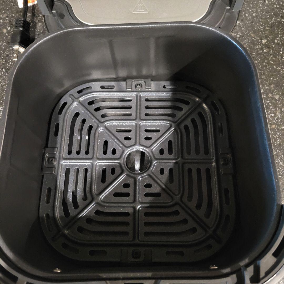 【Simla_97さま専用】COSORI 4.7リットル　エアフライヤー