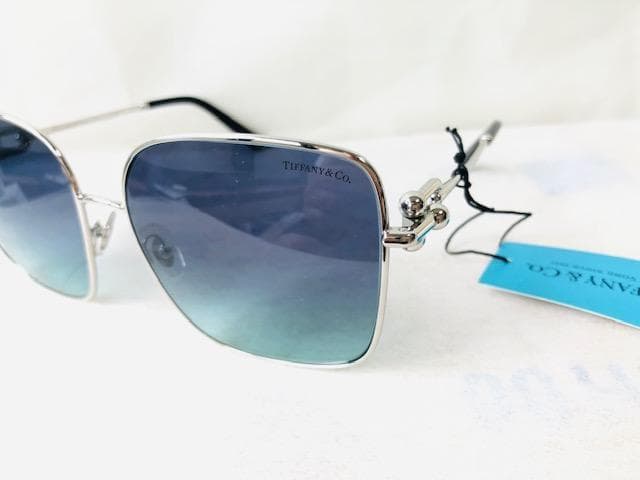 定価6万ティファニー青銀Tiffany&Coサングラス眼鏡メガネめがね国内正規品