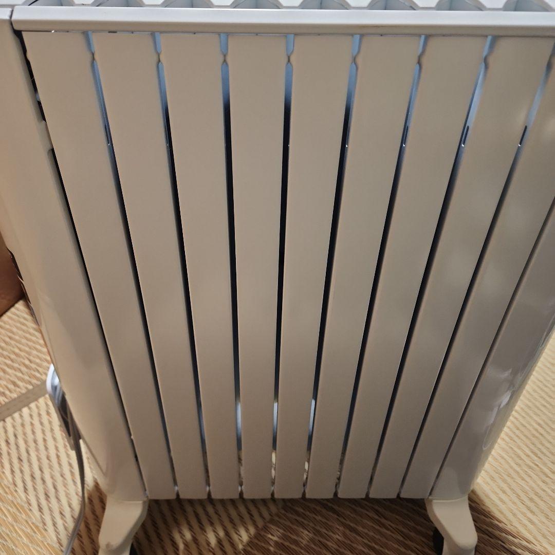 デロンギ　ユニカルド　オイルヒーター　10～15畳未満　良品　2018年モデル