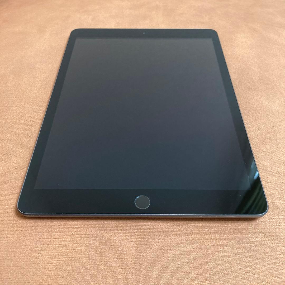 3327【早い者勝ち】iPad7 第7世代 32GB WIFIモデル☆