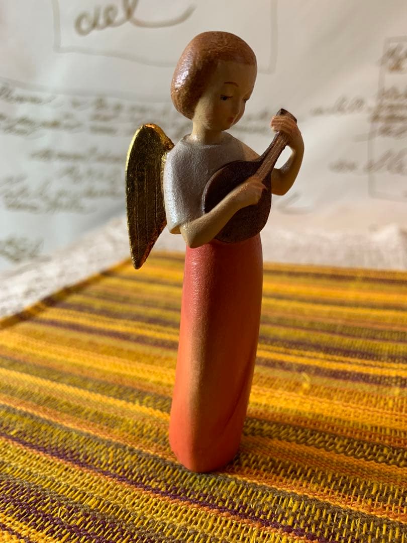 DOLFl人形　アンリ人形　珍しい姿の女の子の天使の人形！フォルムが素敵です！