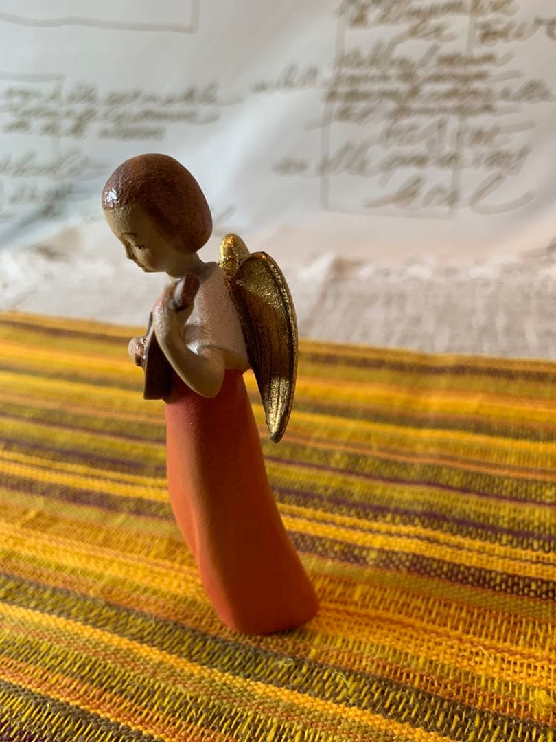 DOLFl人形　アンリ人形　珍しい姿の女の子の天使の人形！フォルムが素敵です！