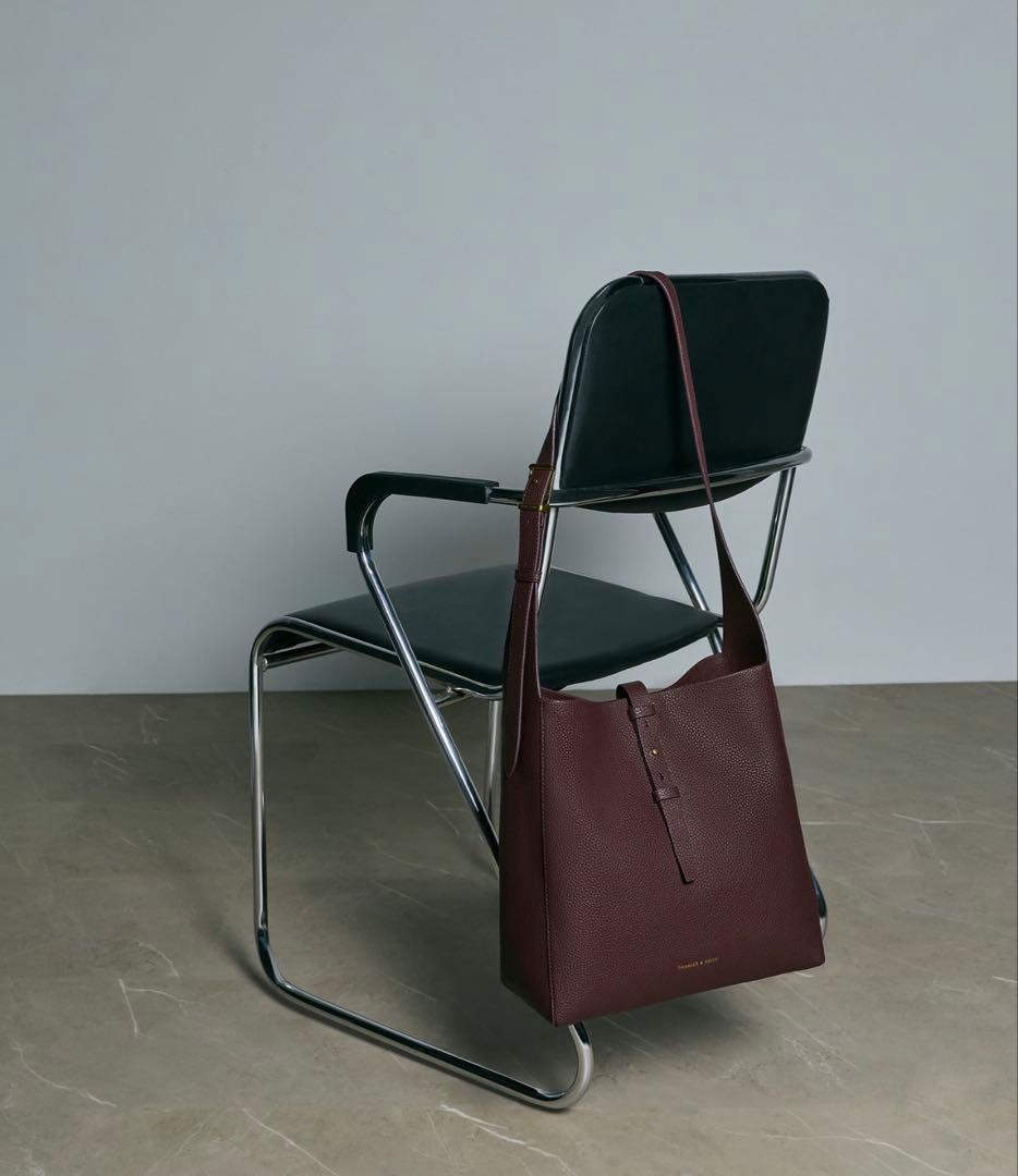 CHARLES&KEITH Beryl ベリル ベルトホーボーバッグ