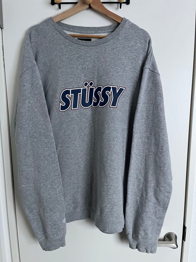 STÜSSY グレー 長袖 トレーナー　XL