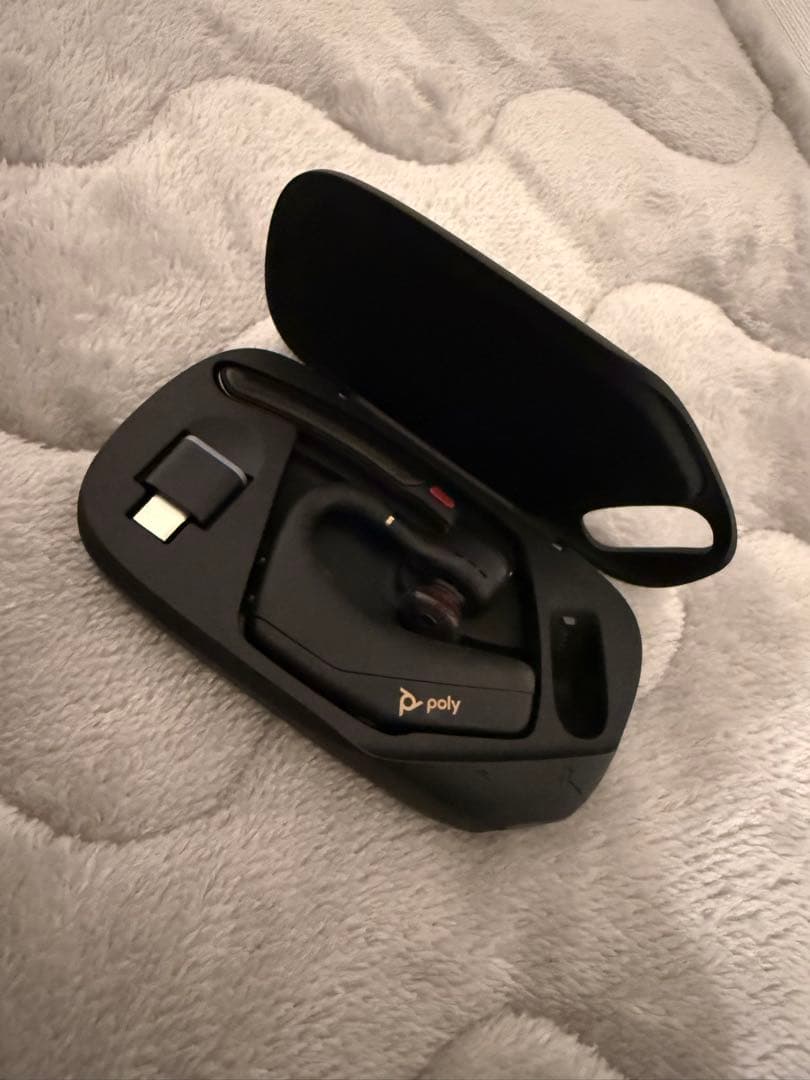 Poly Voyager Legend 50RTL ワイヤレスイヤホン