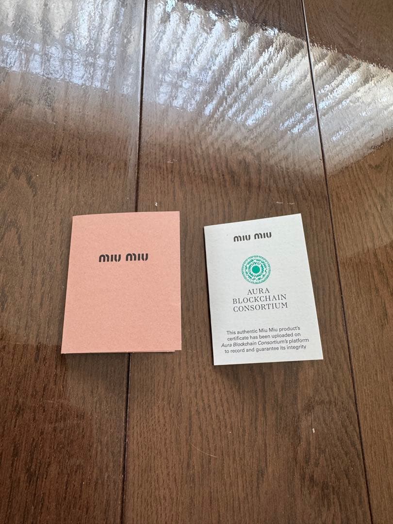 miumiu 新作ハンドバッグ