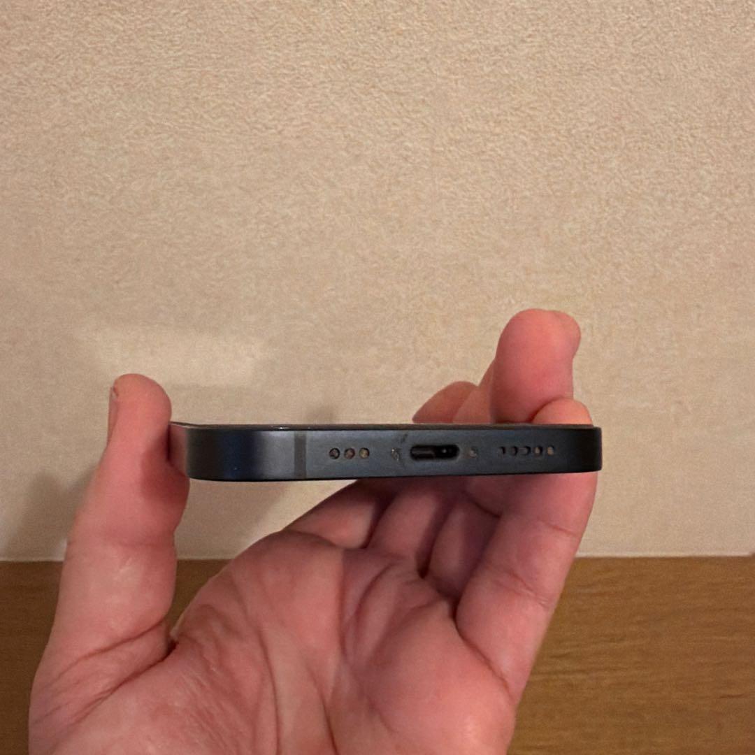 Apple iPhone 13 128GB ブラック 本体