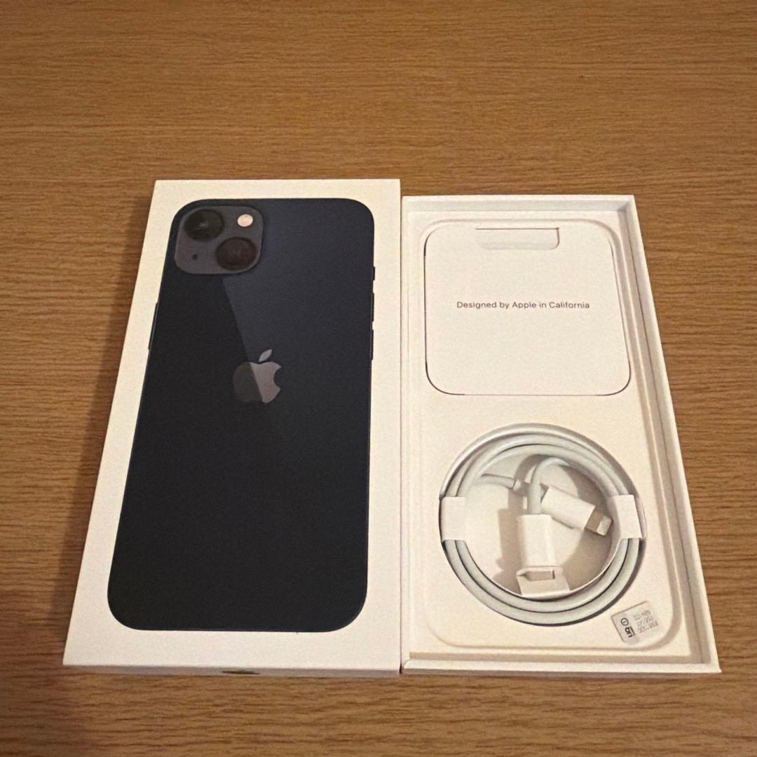 Apple iPhone 13 128GB ブラック 本体