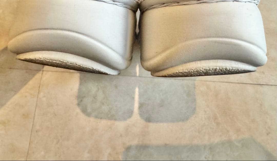 まりも　NAOT IRIS White 38 サボ　アイリス