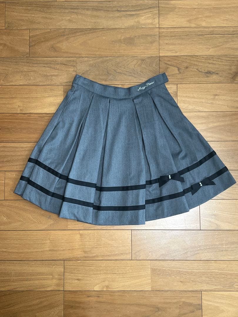 メゾピアノ　ジュニア　フォーマルスーツ　卒業式　発表会