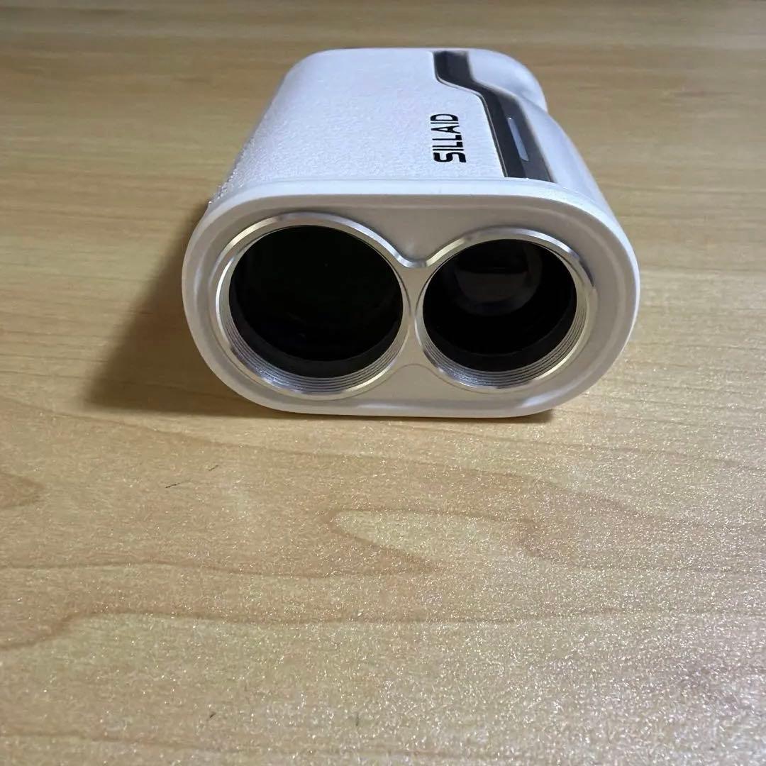 クミコ【美品】SILLAID ゴルフ用レーザー距離計 ホワイト