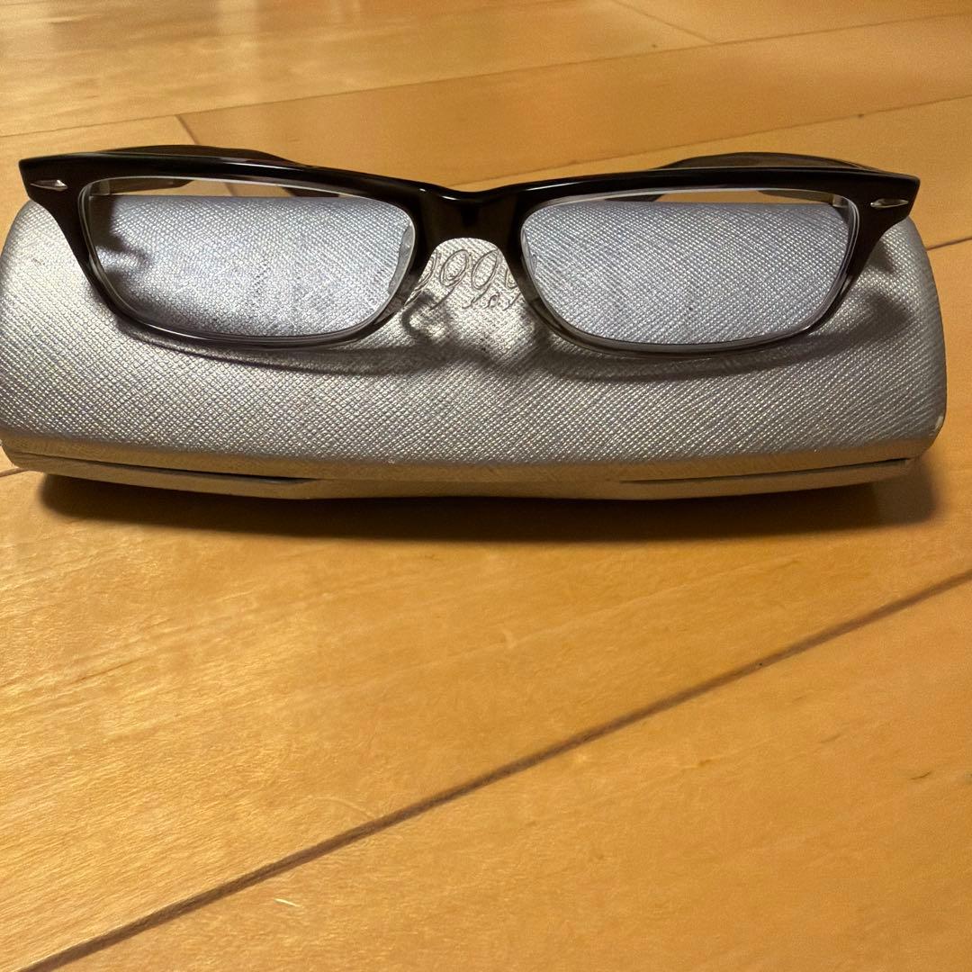 NP-61 ブラック サングラス ケース付き