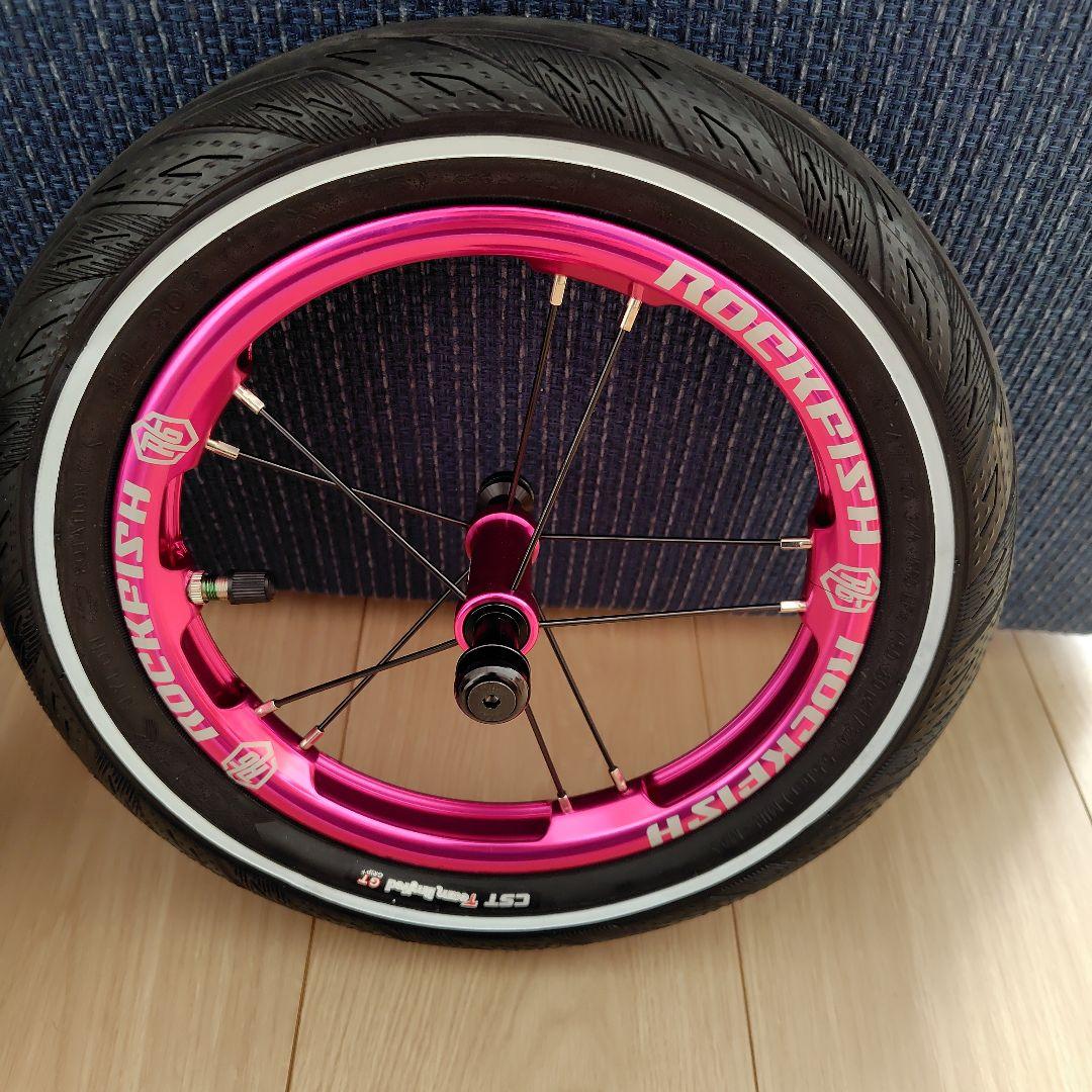 ROCKFISH ロックフィッシュ　R6ホイール＋タイヤセット　ランバイク