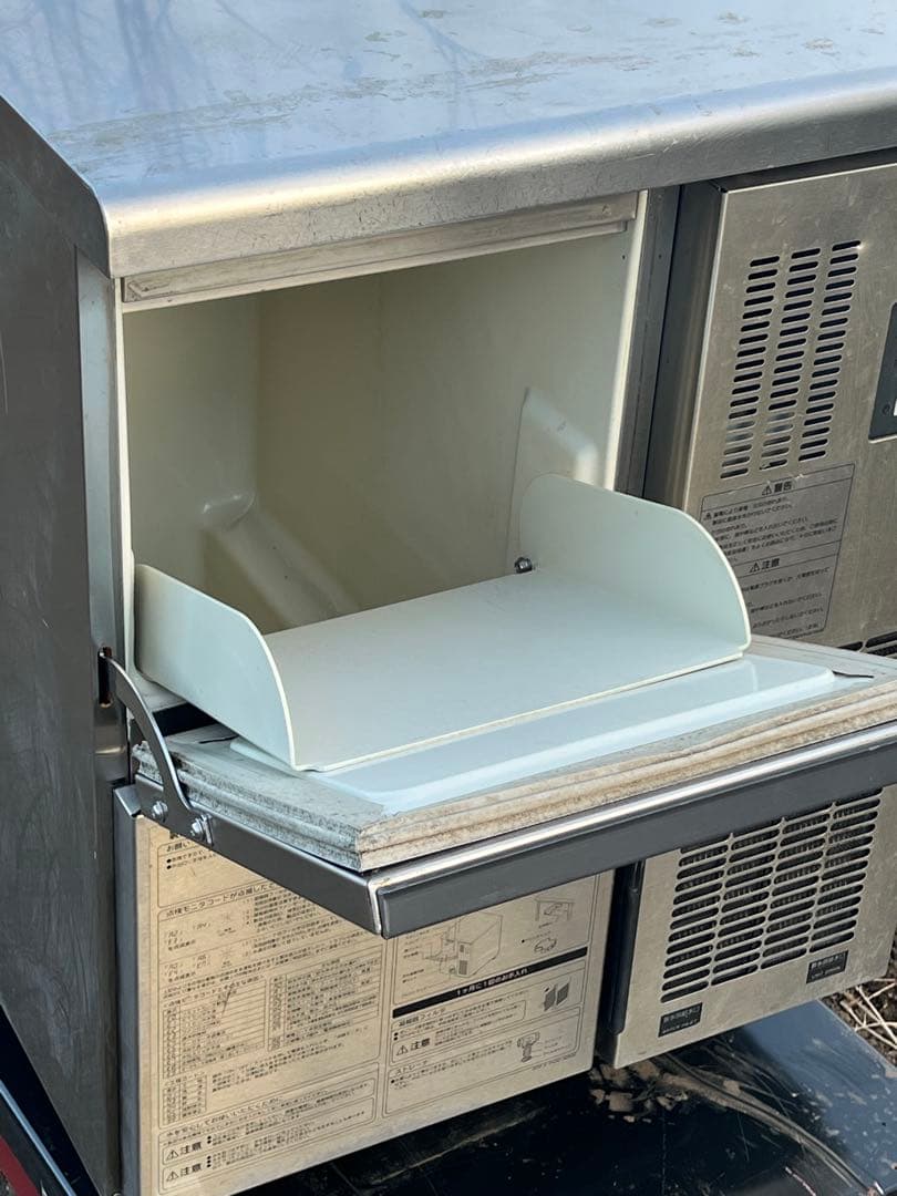 サンヨー チップアイス製氷機 SIM-C120A